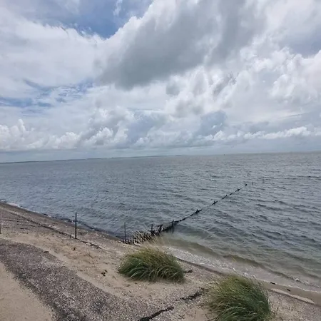 4 Person In Romo-by Traum דירה